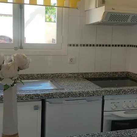 公寓 Appartamento Casa Vacanze Lusi Sole E Mar *
